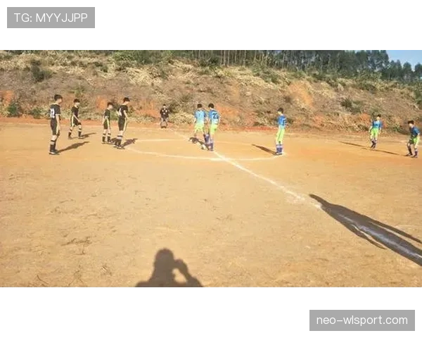 中圈开球规则详解：起球时机与违规判罚标准解析